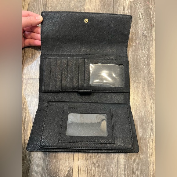 Michael Kors Jet Set Travel Trifold Wallet in Black Crossgrain Leather Like New - Picture 5 of 11